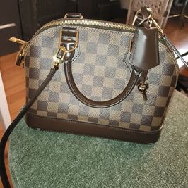 Louis Vuitton Alma BB Authentic