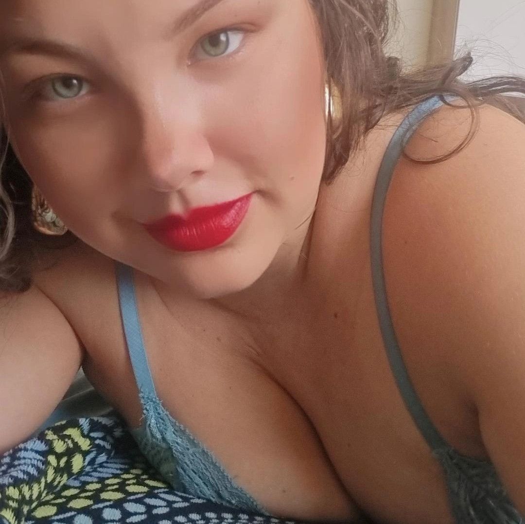 A pack of 12 very naughty photos