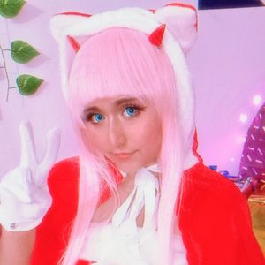 Zero Two Christmas Set
