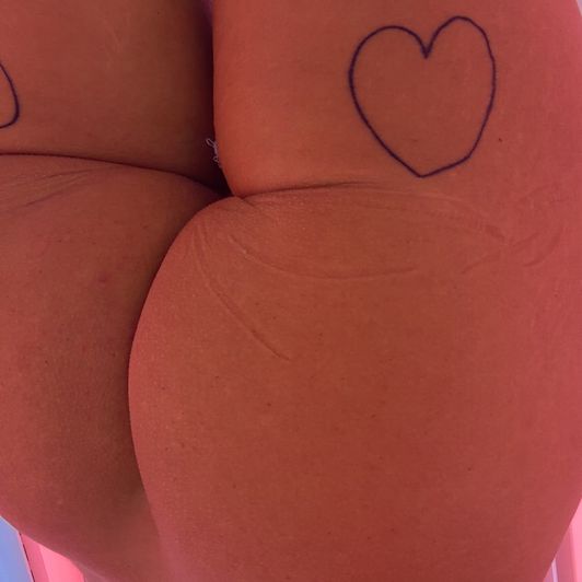 Big booty shots