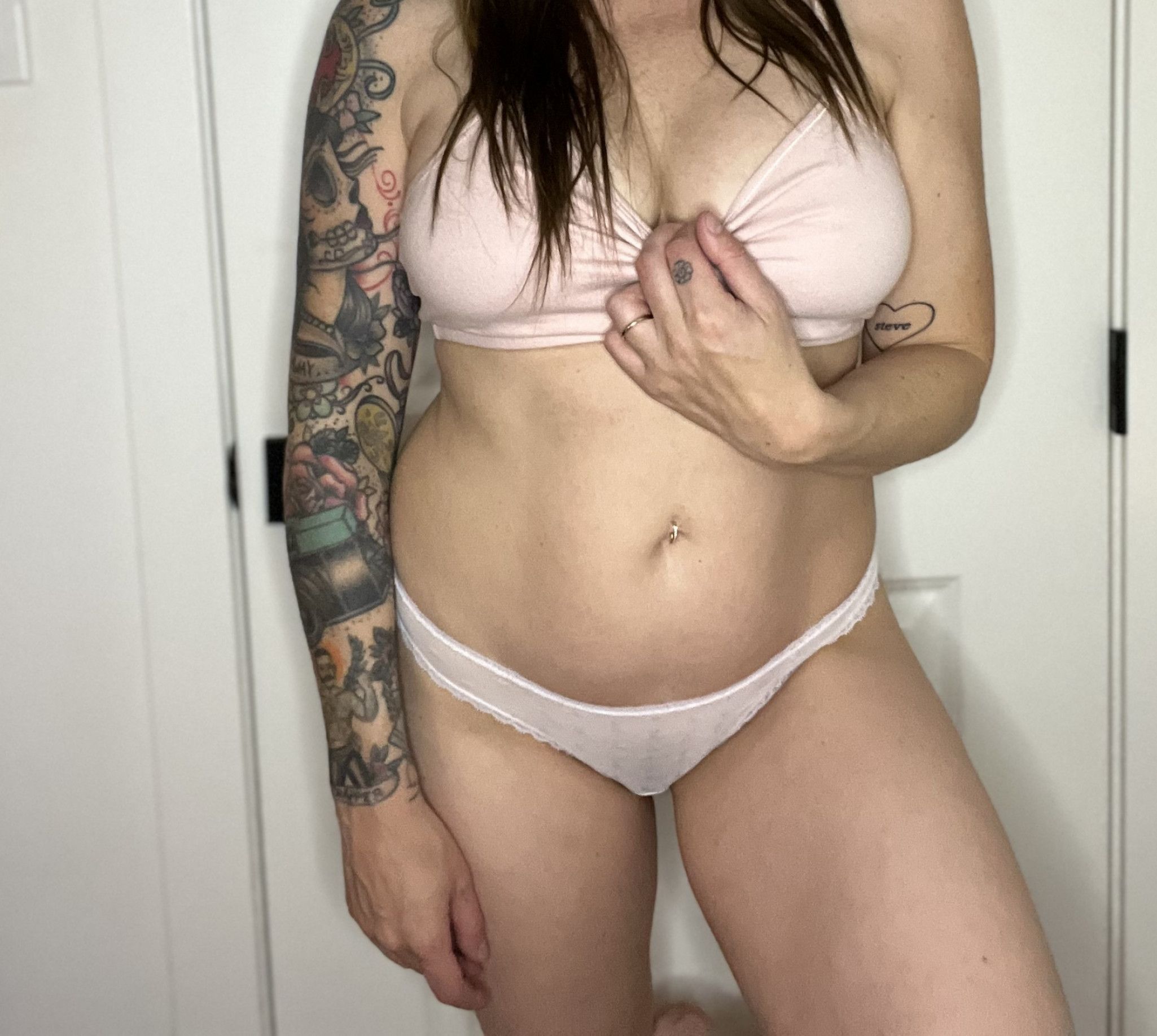 White heart thong