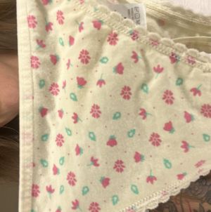 Cream and pink flowers