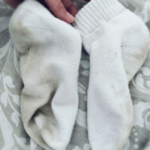 Dirty White Ankle socks