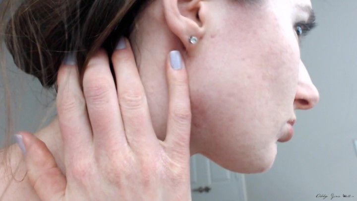 Changing Stud Earrings – 1080p