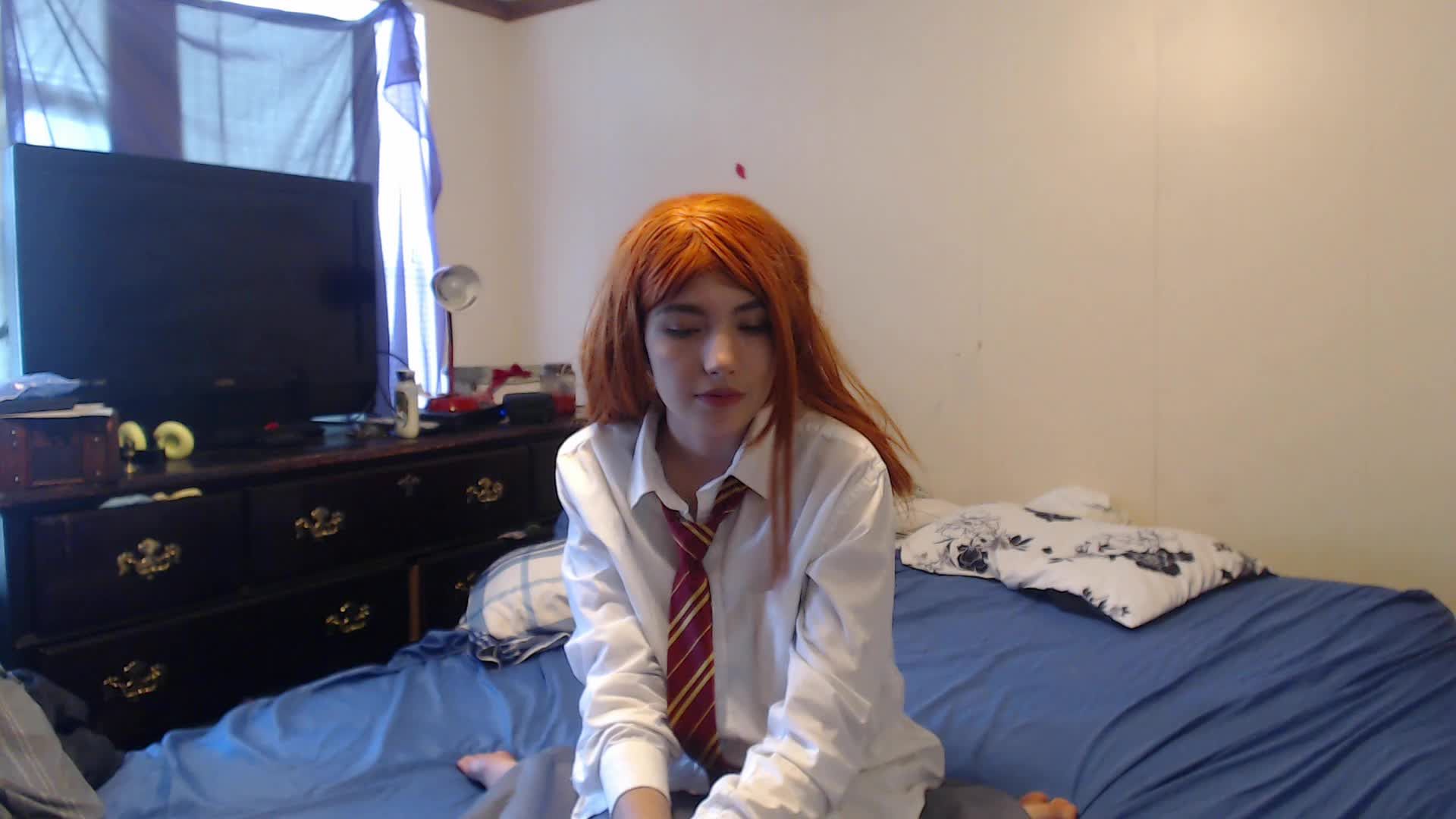 ginny luagths at Ron's dick