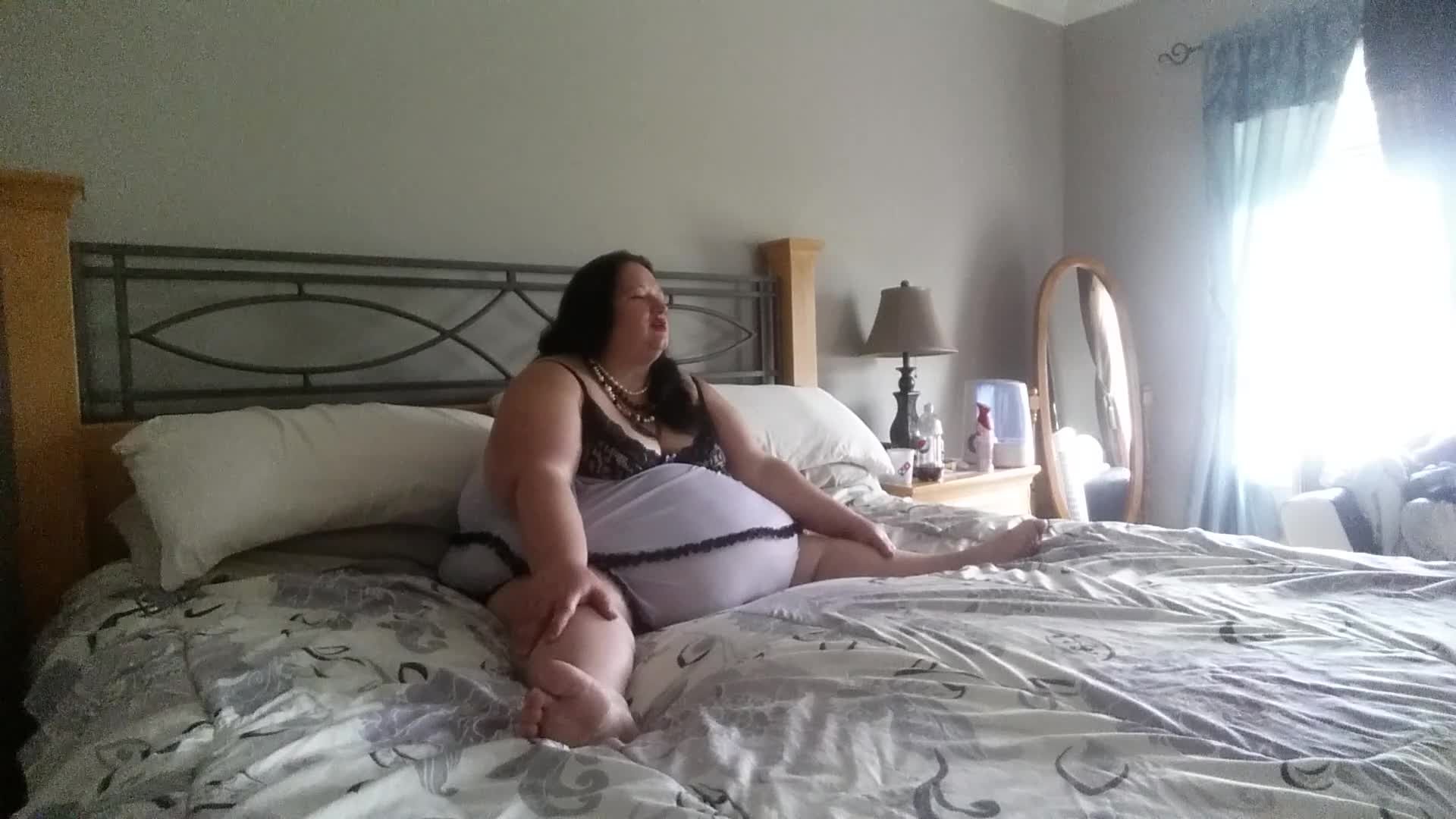 Lunar Eve: Get me fatter