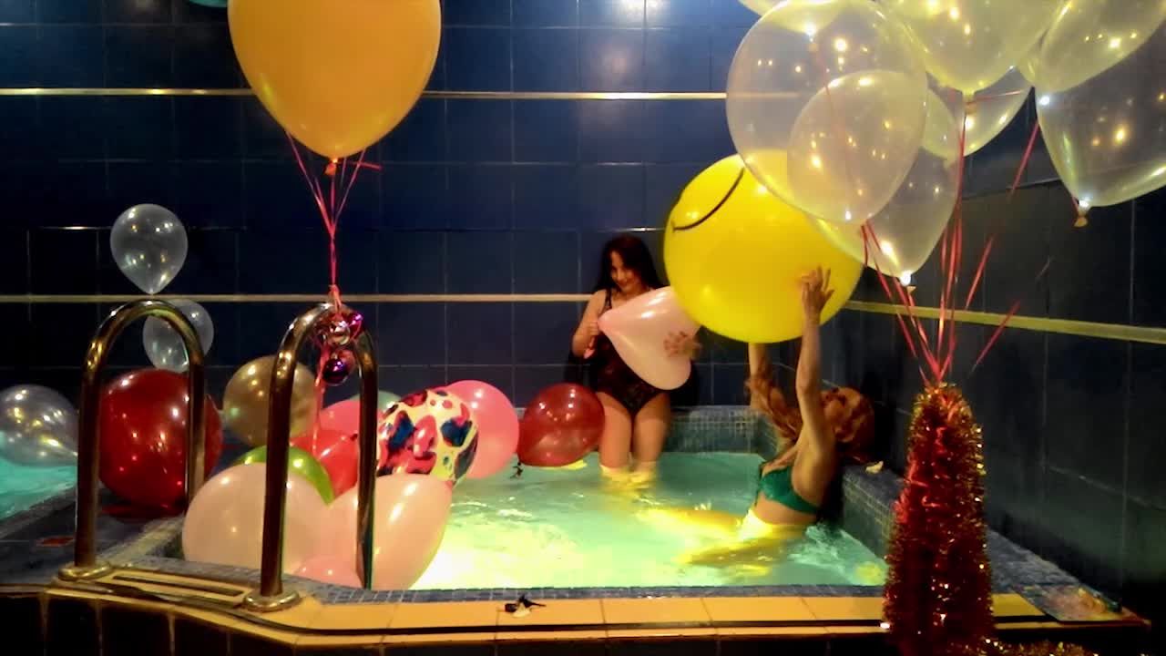 Balloon Party In The Sauna Two Girls