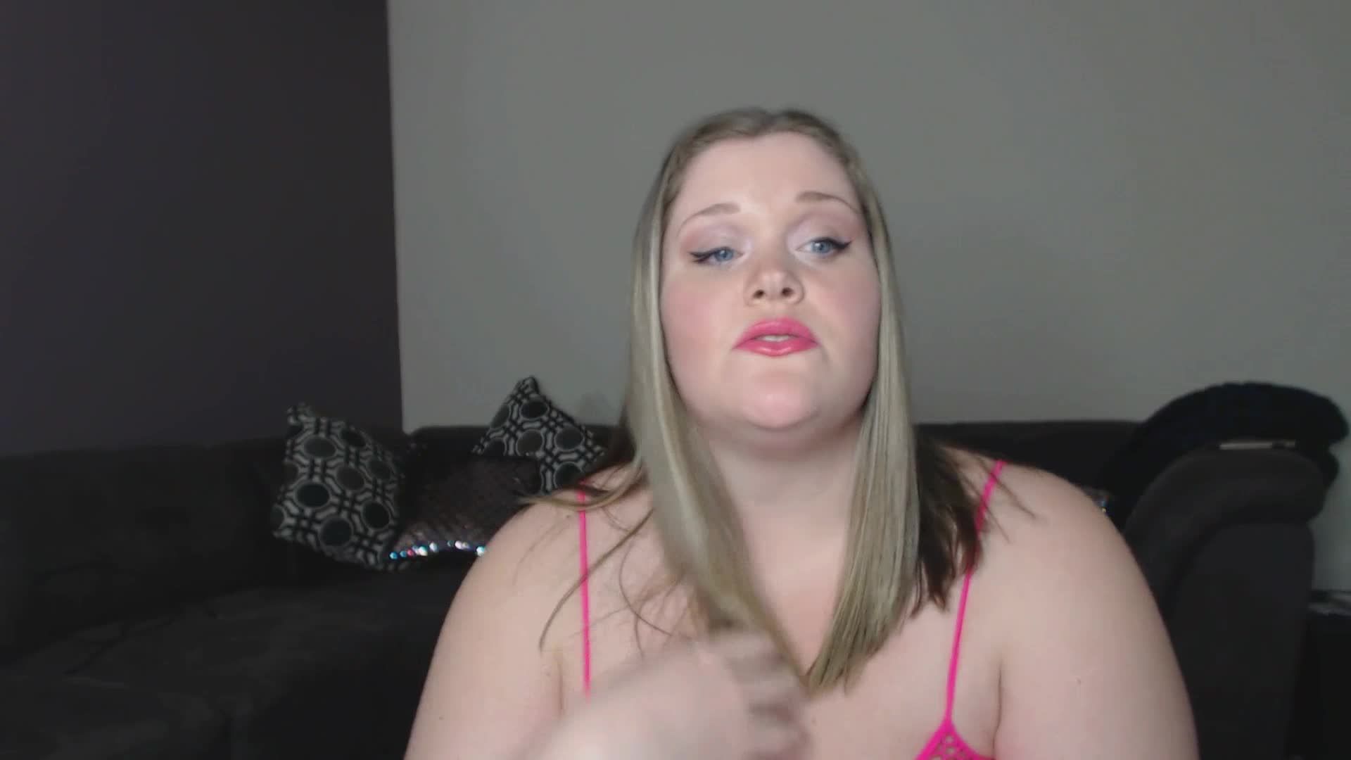 Goddess Lisa Lux's Slave Application