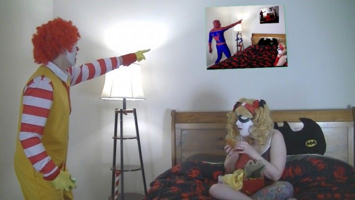 Harley Quinn MEATS Ronald McDonald