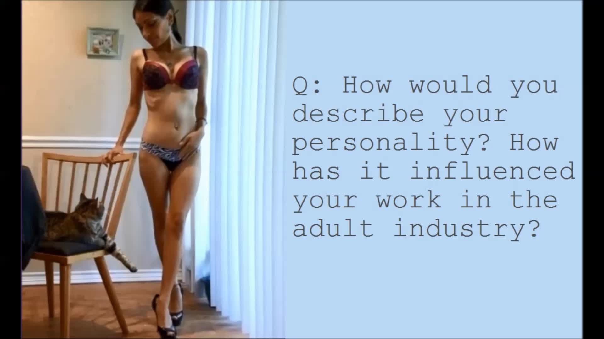 Interview with Roxanna Crinis Free