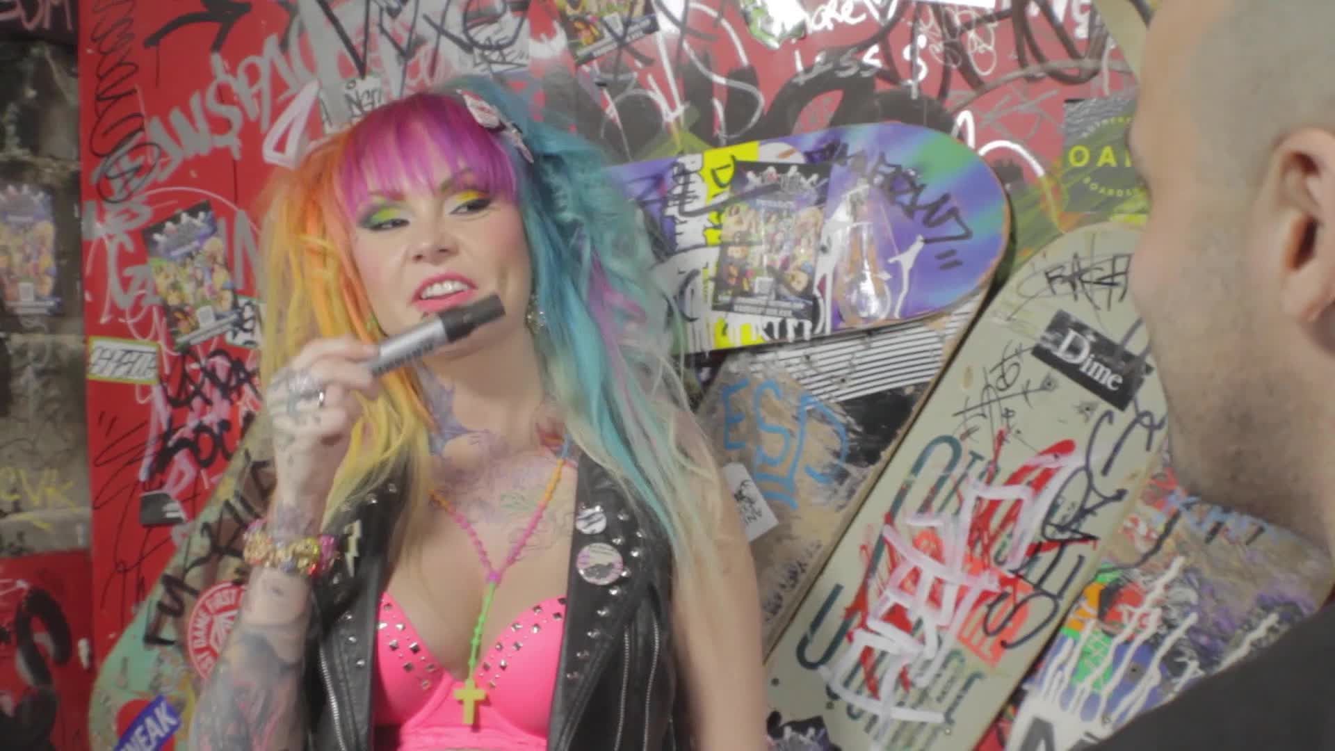 Vandal Vyxen Nique la police1