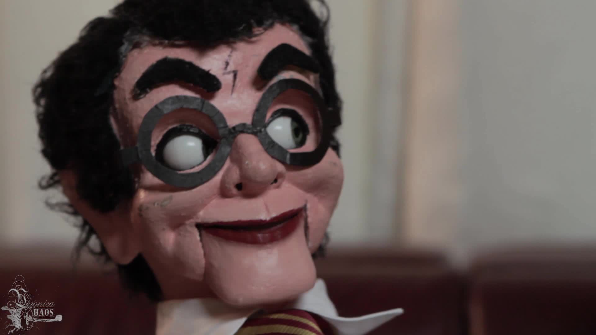 Harry pet and the Red-Headed Slut