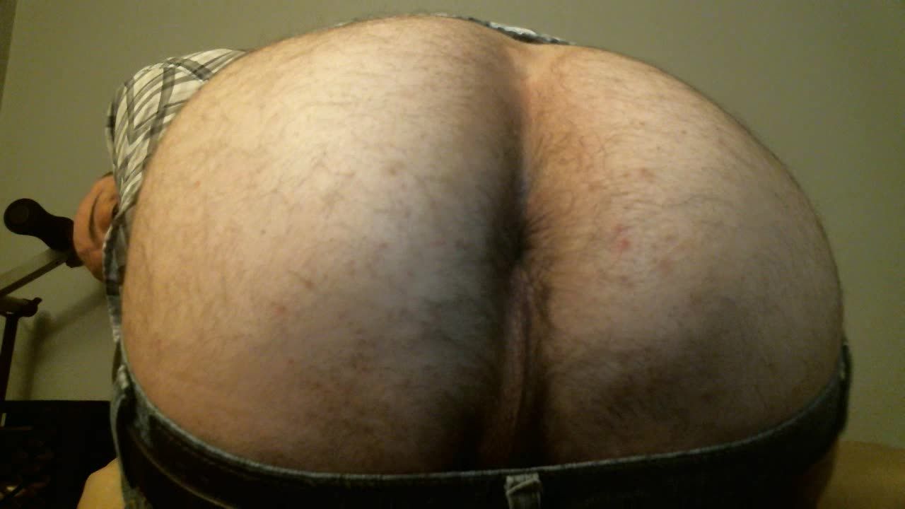 My hot ass in your face