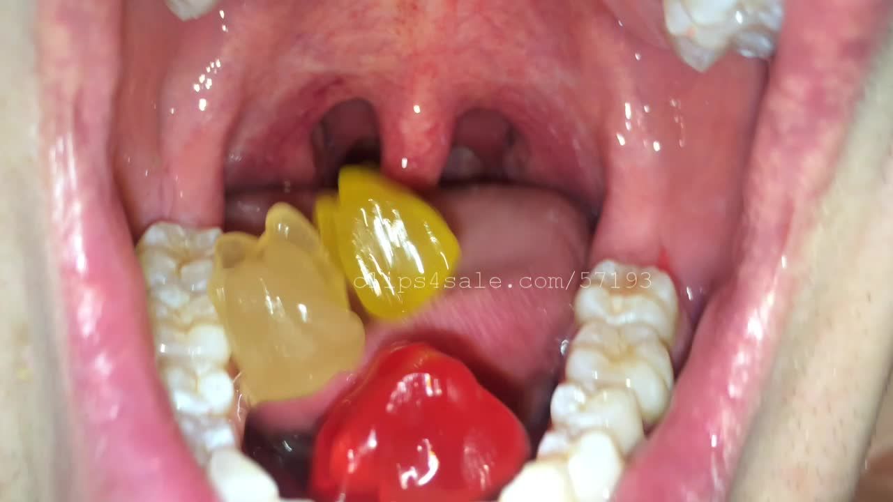 VORE Alan Eats Gummy Bears Part2 Video2