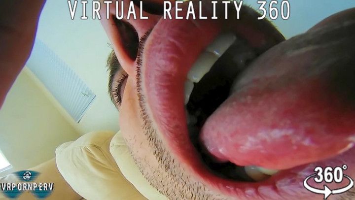 VR360 - Giant Lance Hart Vore Snack
