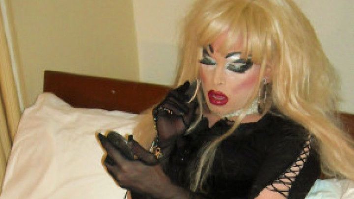 BIMBO Transformation &amp; BimboficationSlut