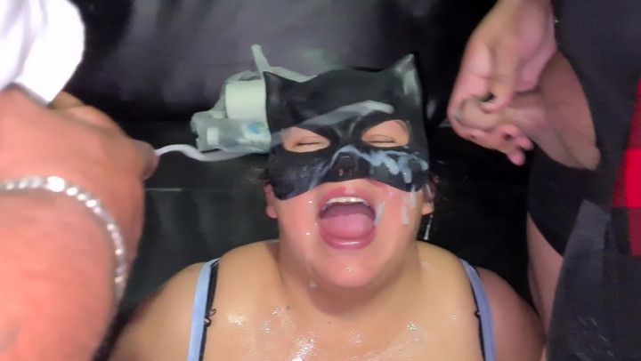 Deepthroat bukkake 60 men cum in my face