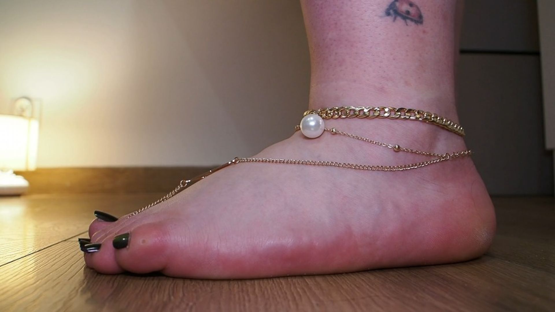 The silence of my feet. Let the slave worship and pay