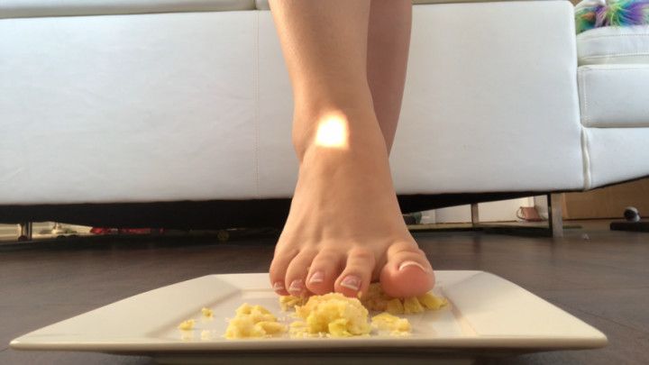 Giantess Cake Food Crush Fetish