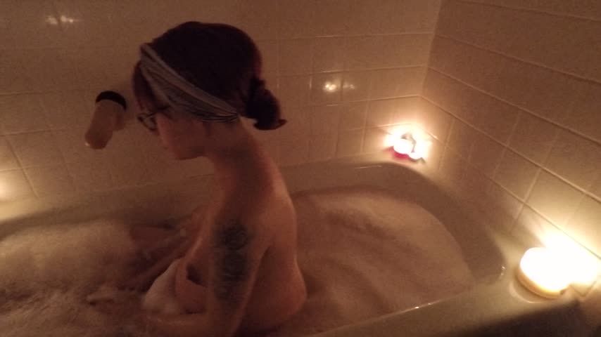 Pregnant Slut Bath Time Routine