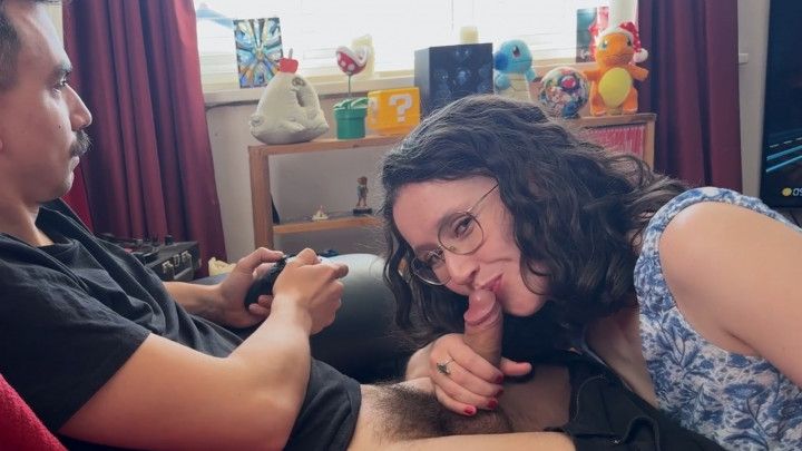 Gamer Share's Girlfriend - Josie