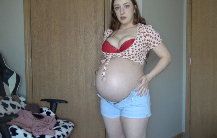 Pregnant Tight Clothes Try-on