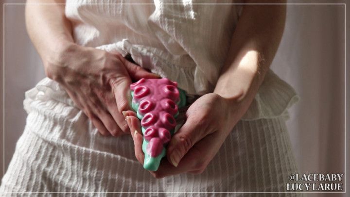 My Own Strapon Makes Me Cum