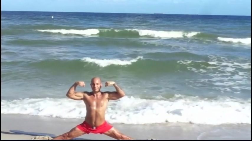 JerseyShore porn star on his day off MaX