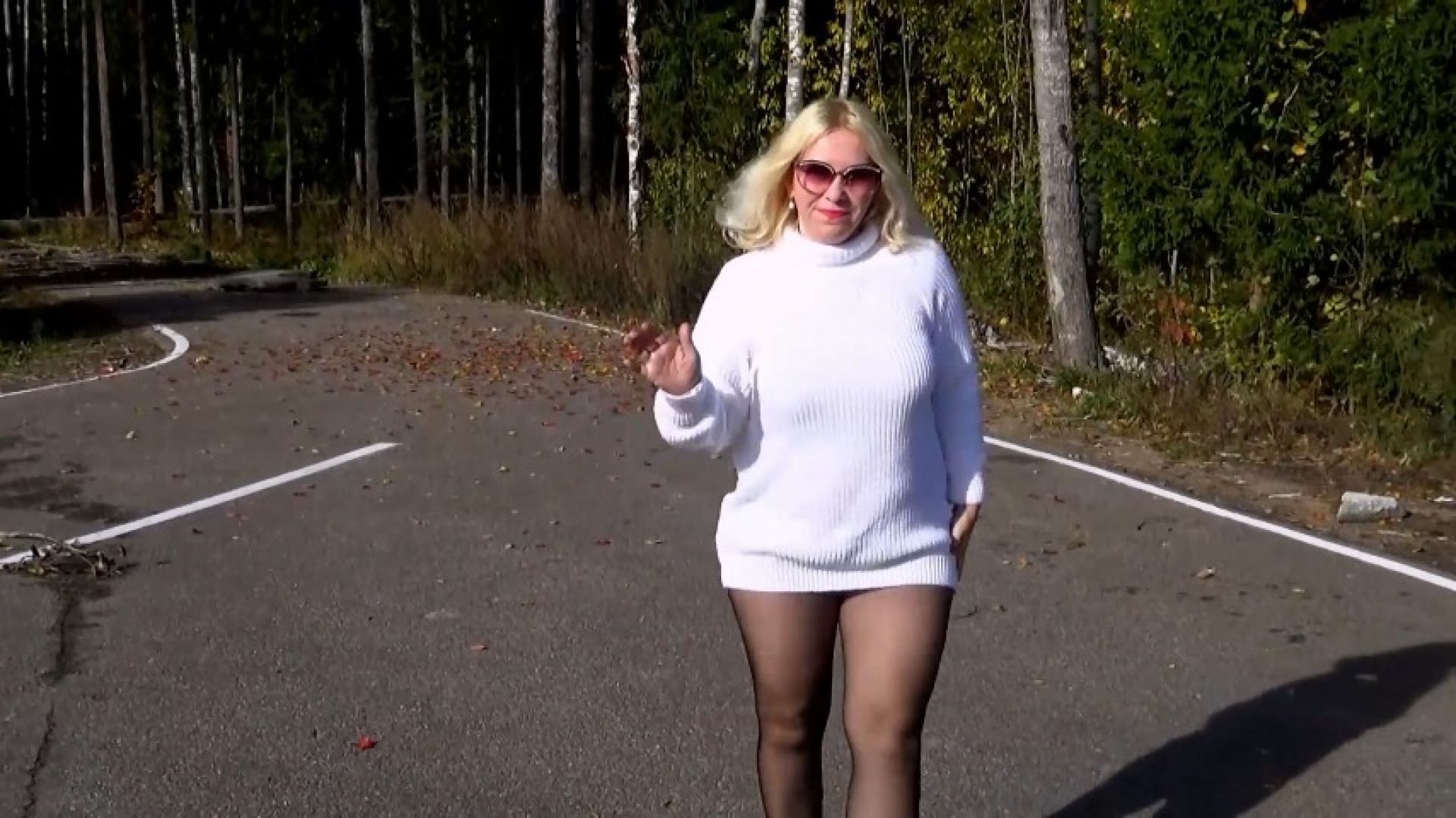 Waking on road - no skirt no panties