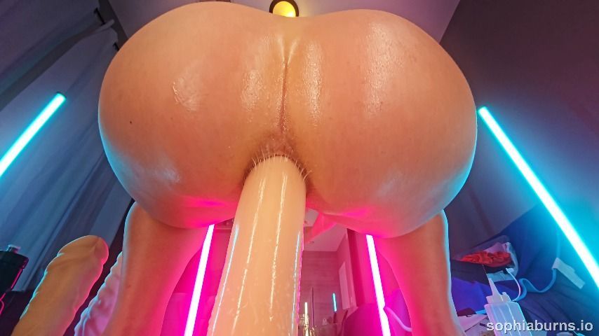 carving out my asshole 2