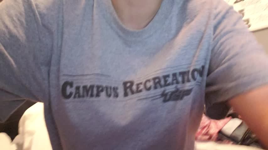 Kallie LOVES play with her PUSSY