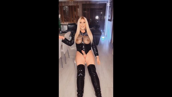 Smoke and Stroke until cum