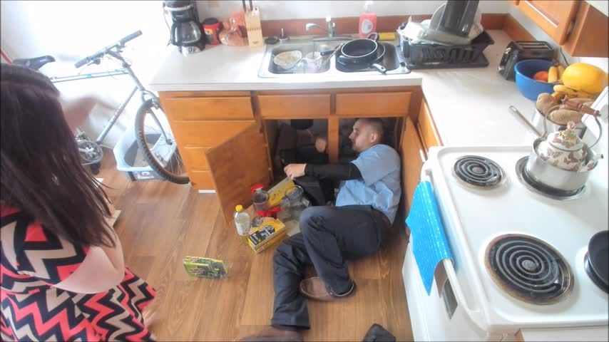 Busty Slut Gets Fucked By Maintenance