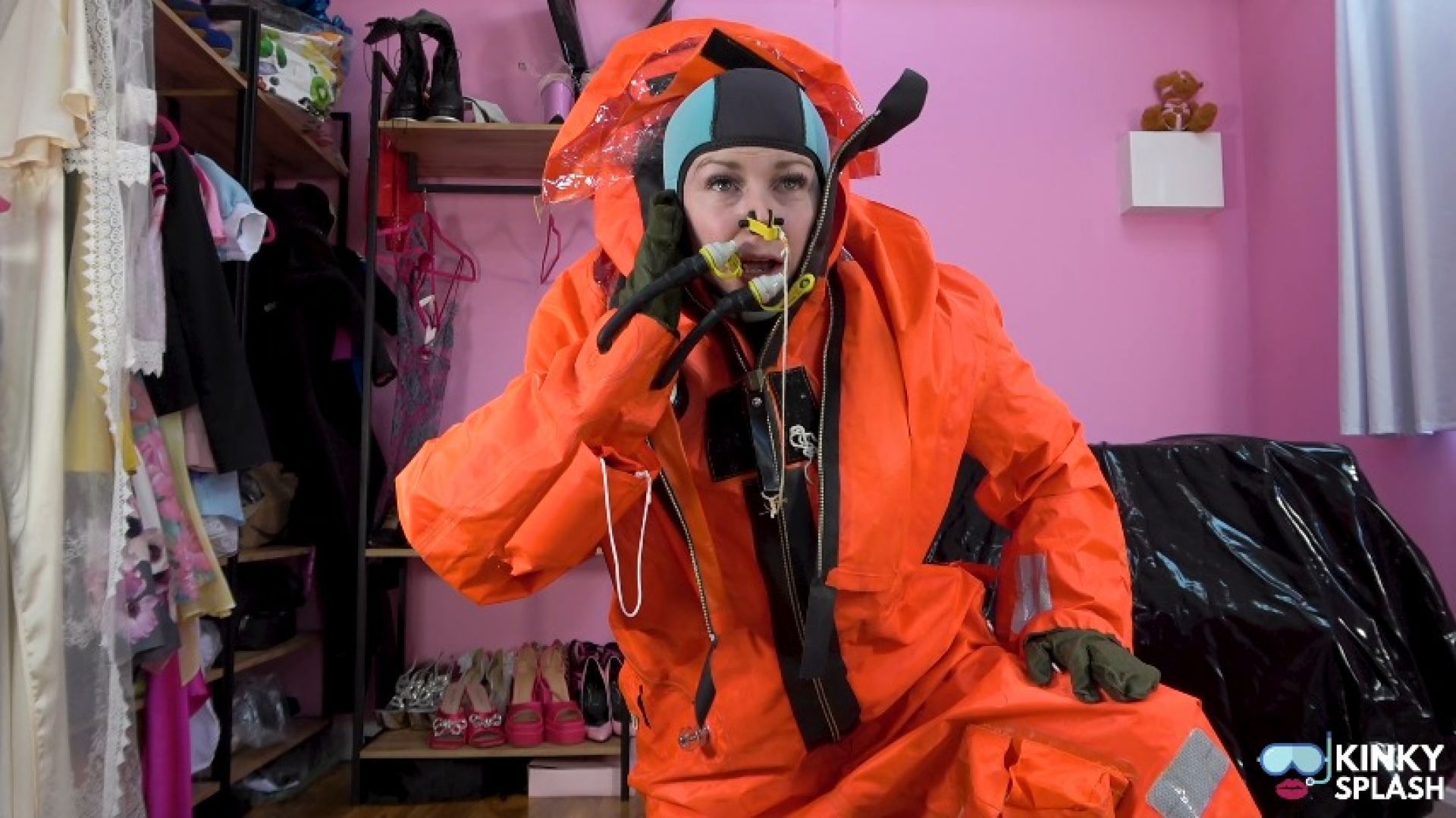 Agent Lucys Stealth Suit Seduction: Full Layered Escape