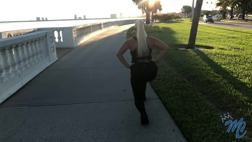 WORKOUT TRAIL JERK OFF INSTRUCTION