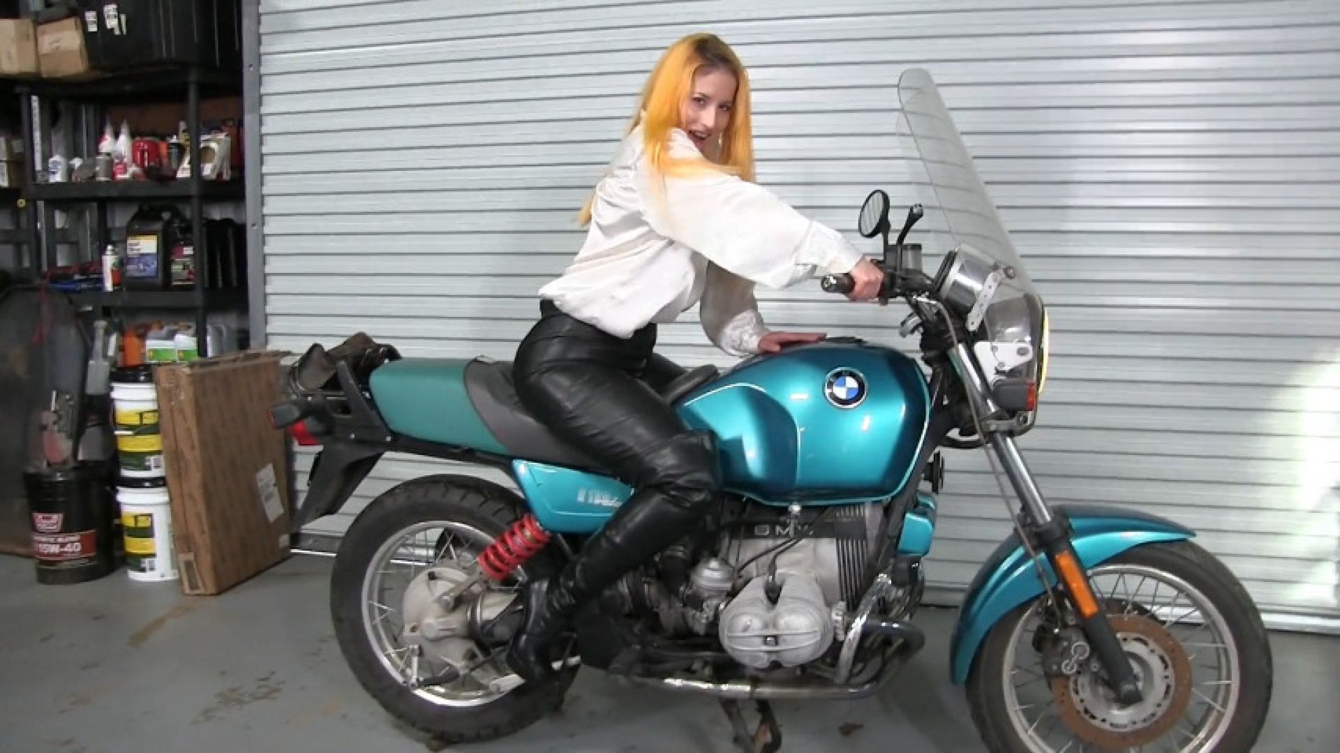 Custom Clip: Leather Seat Licking &amp; Hard Revving BMW - 1080p