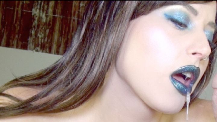 Galas Blue Lips 69 Blowjob
