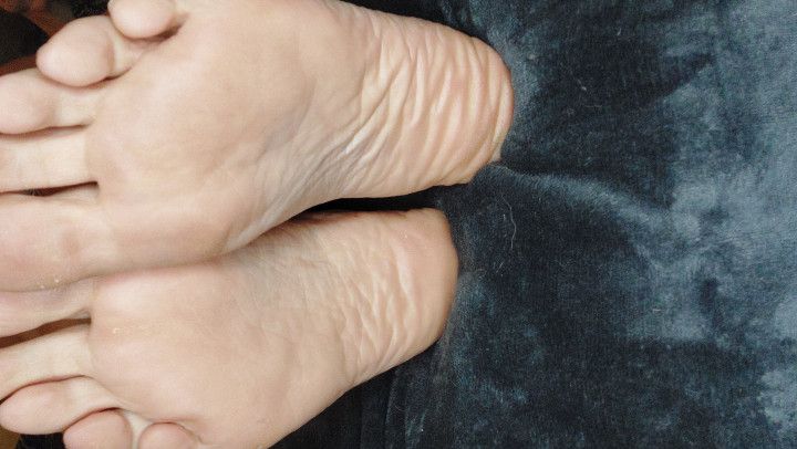 Mesmerized by my feet