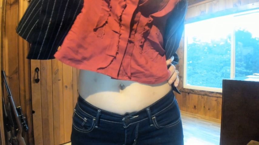 relestate belly button tease