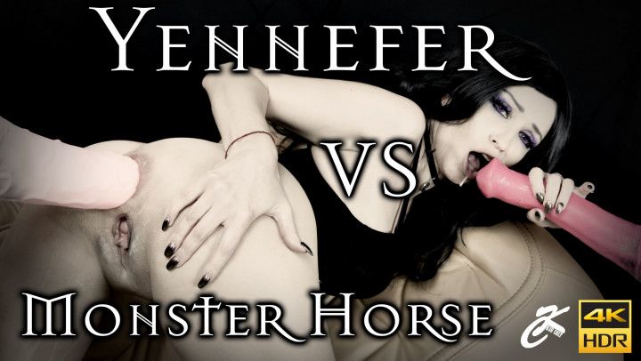 Yennefer vs Monster 