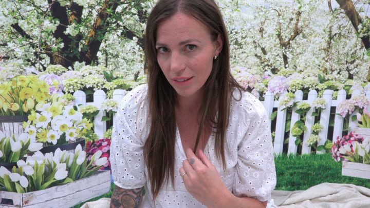 Picnic with step-Mommy