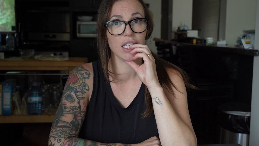 Resisting step-Mom Gets Fucked