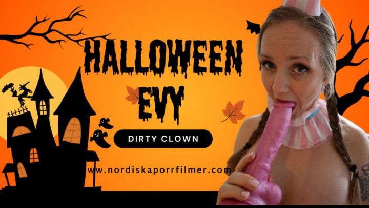 Evy play with herself in every hole