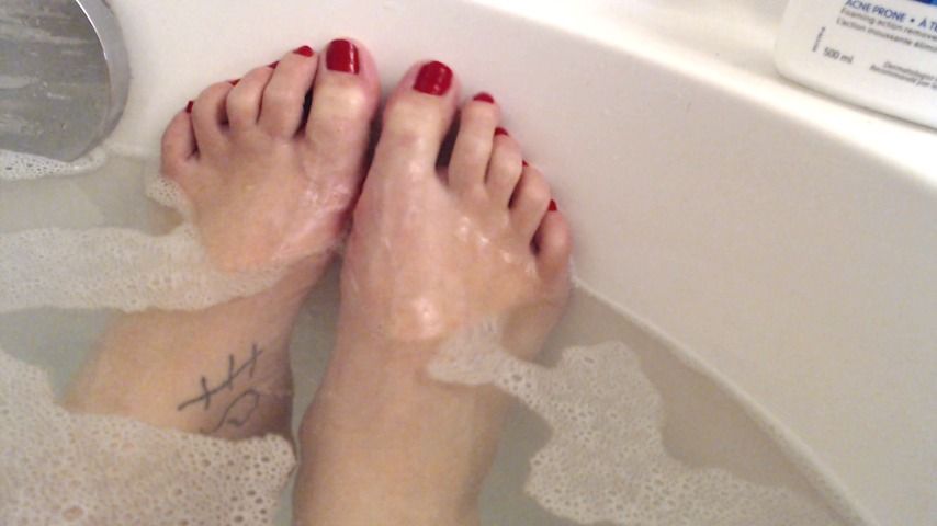 Bubble Bath Foot Worship