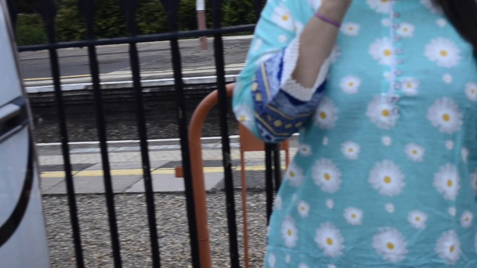 British indian slut  fucks black fan