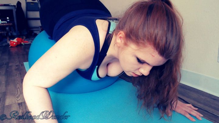 RedheadWunder: Workout Voyeur - Core