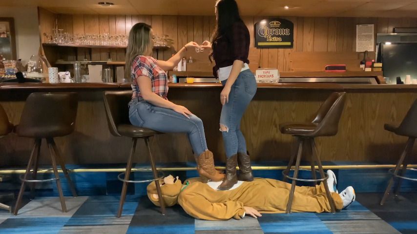 4Th of July Trample at Bar BallBusters