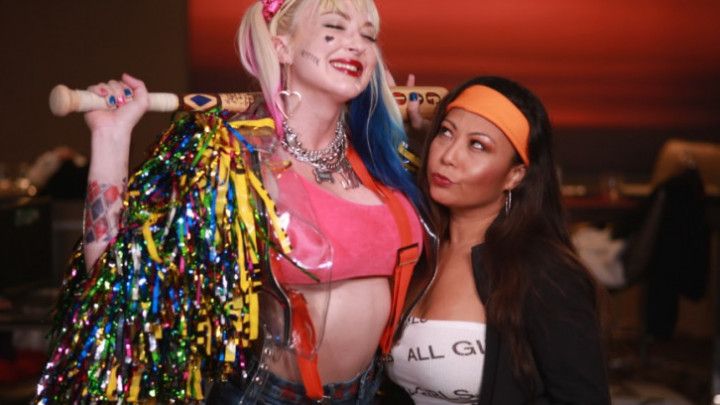 Harley Quinn Dominates Cassandra Cain