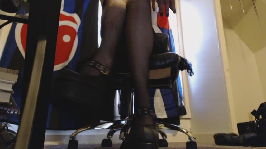 Goth Fingering in Fishnets Under Desk