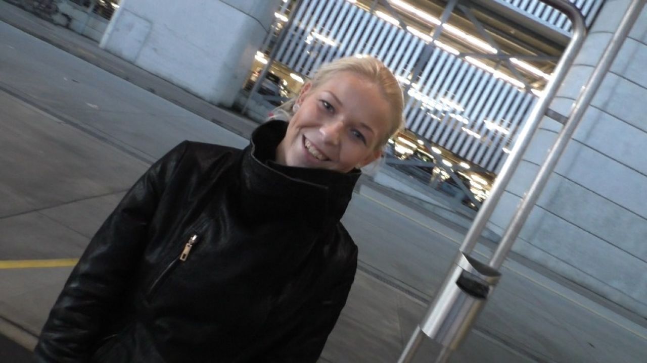 Karol Lilien arrive in Zurich